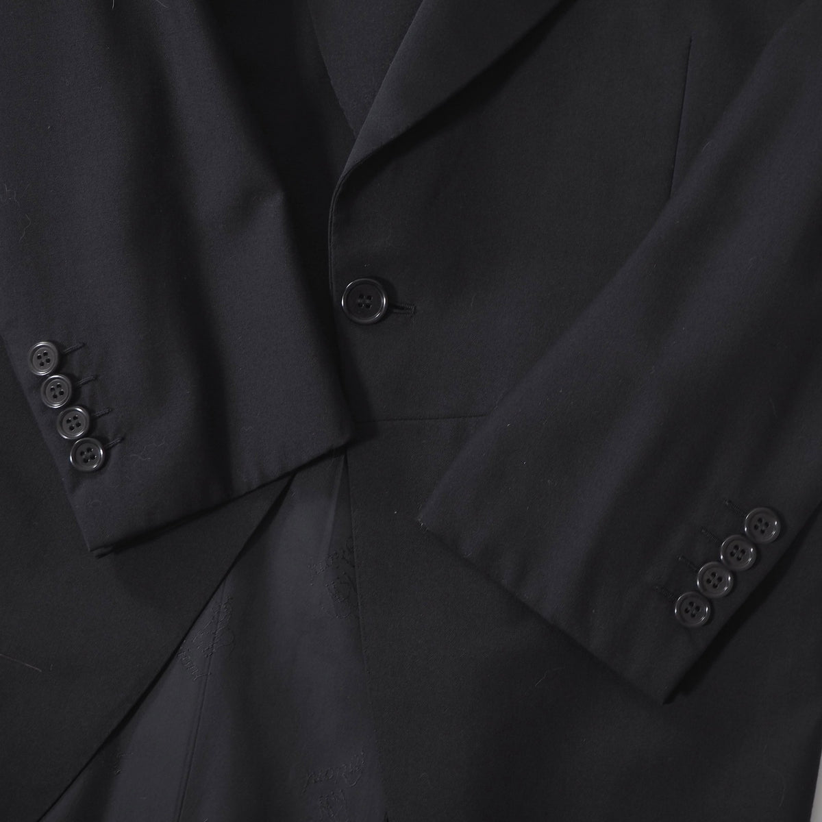 美品 ブリオーニ Brioni イタリア製 ウール タキシードジャケット 42 ブラック メンズ 正規品 2-WG053