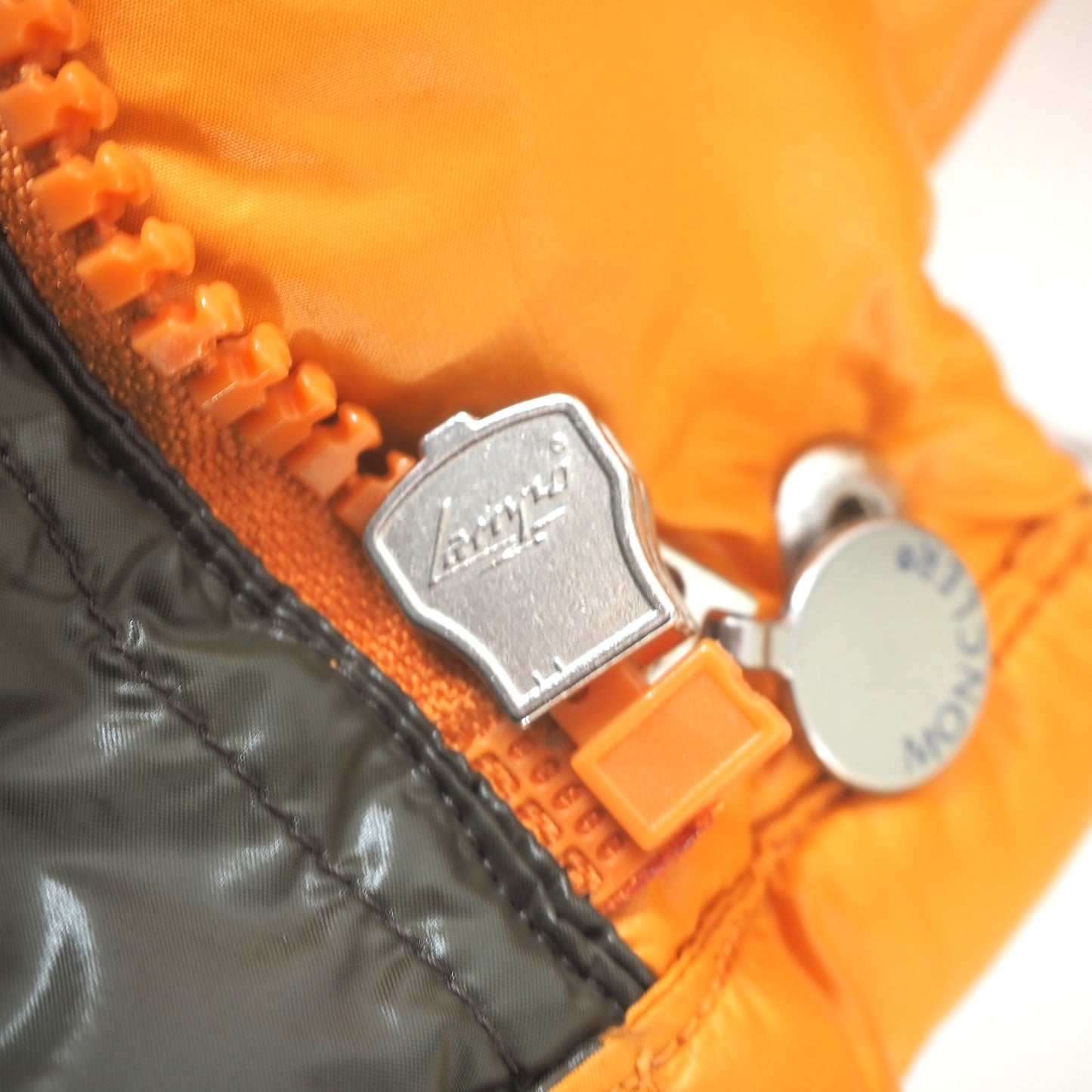 モンクレール MONCLER EVELEST ダウンジャケット 2 オレンジ メンズ 正規品 4-DL101