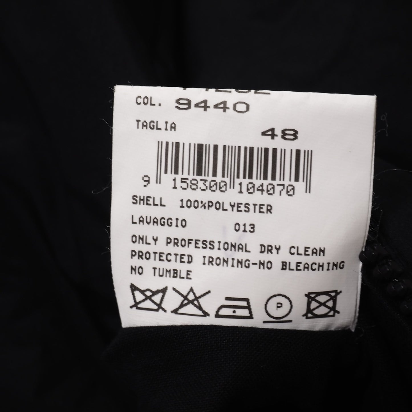 良品 ジョルジオアルマーニ GIORGIO ARMANI イタリア製 中綿 ベスト ジャケット 48 ブラック メンズ 正規品 5-DJ120