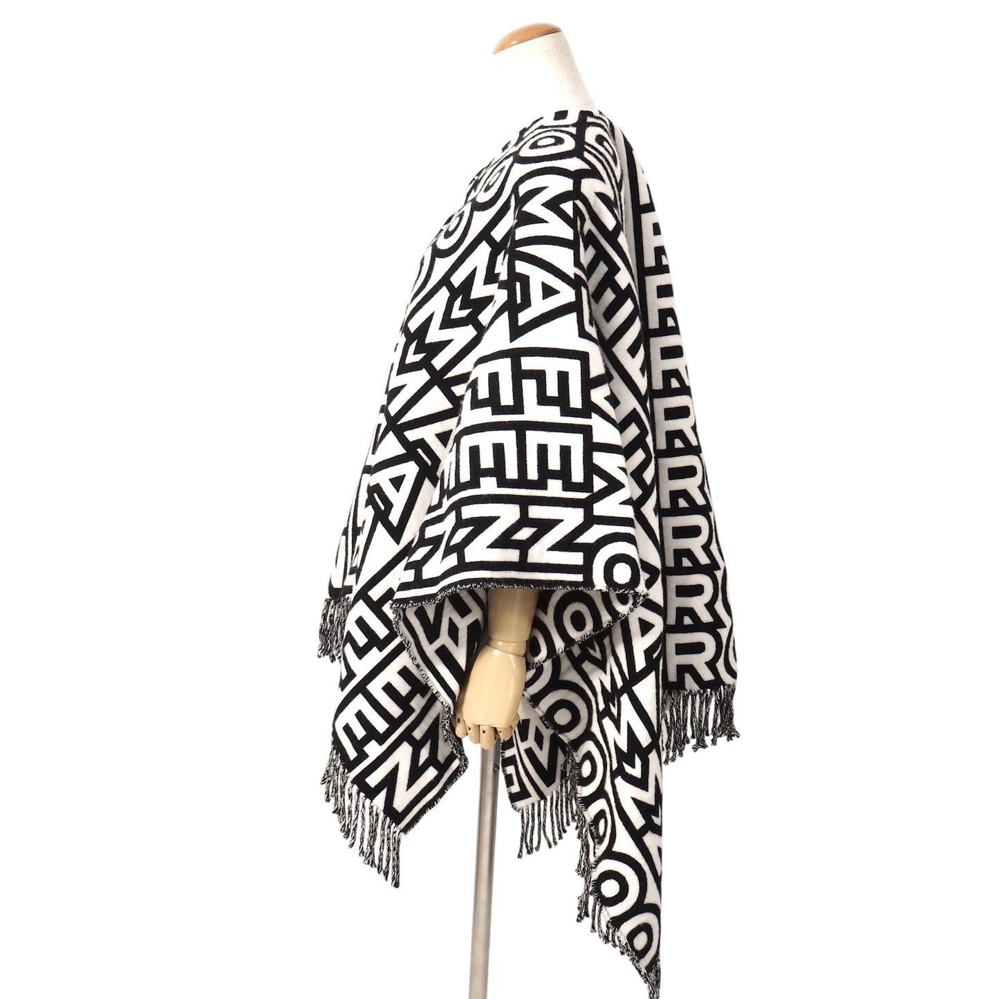 美品 フェンディ×マークジェイコブス FENDI Marc Jacobs 23年製 ウール 総柄 ポンチョ フリー ブラック ホワイト レディース 正規品 5-OK002