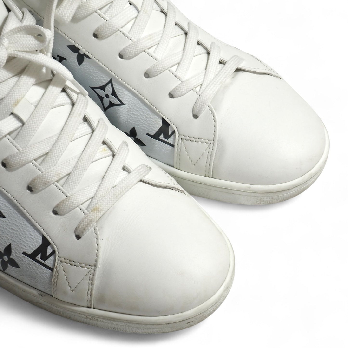 ルイヴィトン Louis Vuitton イタリア製 ルクセンブルクライン モノグラム柄 ローカット スニーカー 7.5 26㎝相当 ホワイト メンズ 正規品 5-OK009