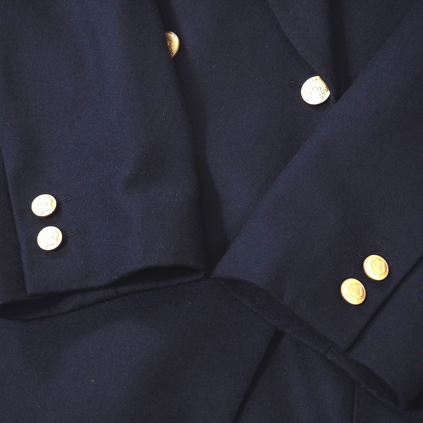 美品 クリスチャンディオール Christian Dior ヴィンテージ ウール 金ボタンワッペン ダブルブレスト ジャケット LL ネイビー レディース 正規品 5-YK002