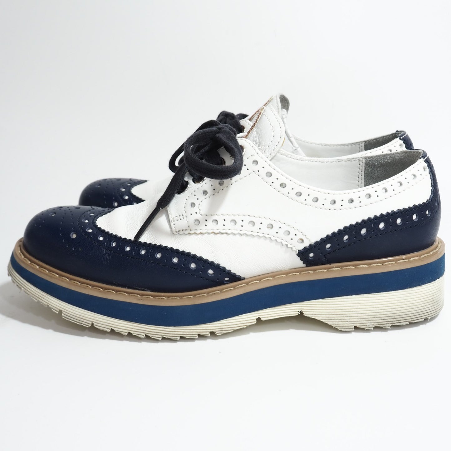 プラダ PRADA レザー シューズ 靴 35 1/2 ホワイト ネイビー レディース 正規品 5-ZG018