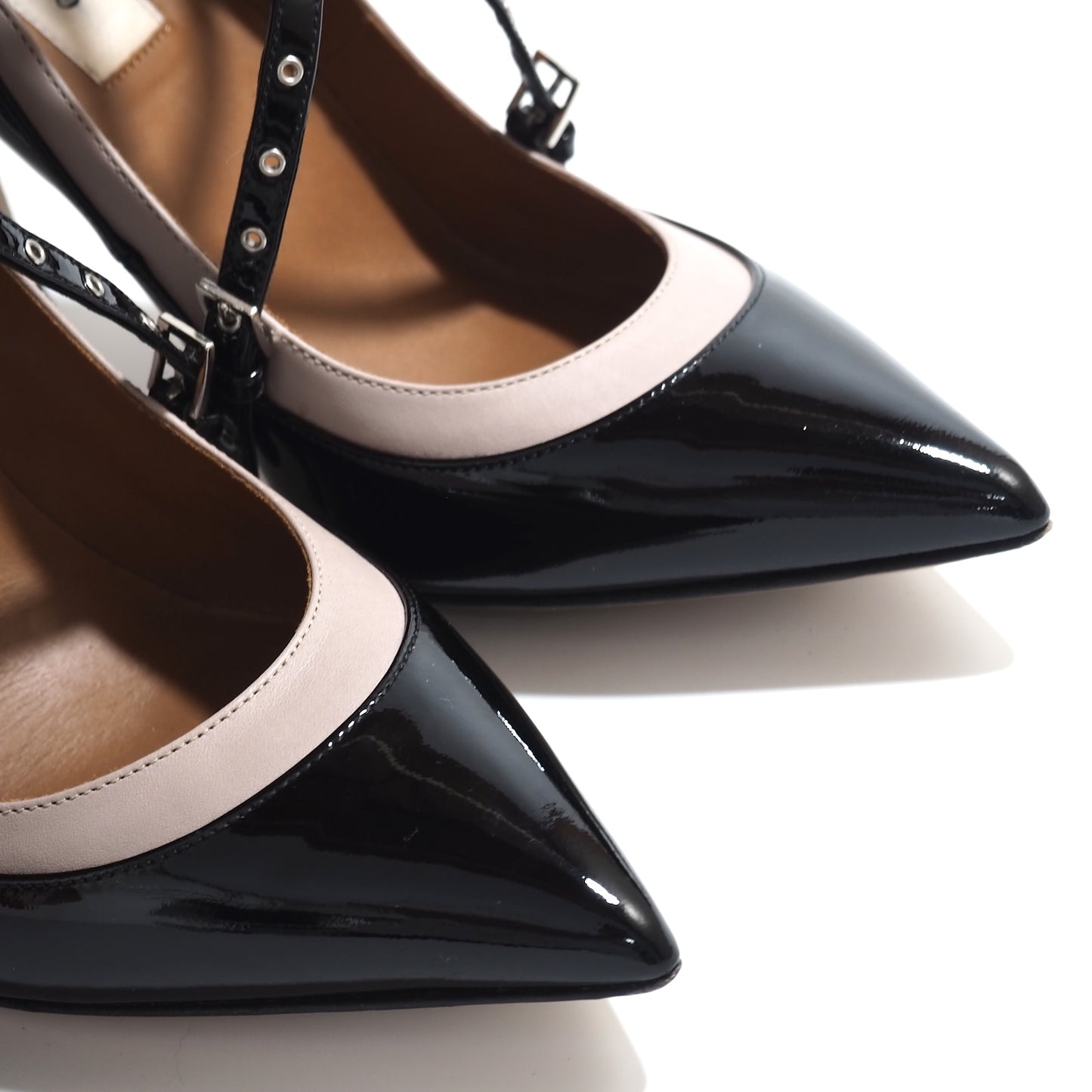 良品 ヴァレンティノ VALENTINO パテントレザー パンプス 36.5 23.5cm相当 ブラック レディース 正規品 5-ZG055