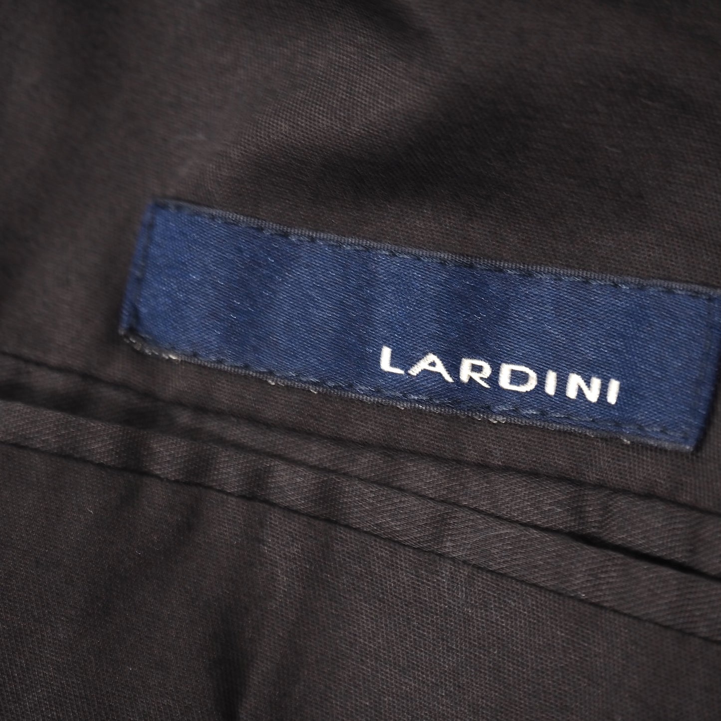 美品 ラルディーニ LARDINI ブートニエール付 ウール ジレ ベスト 48 グレー ダークブラウン メンズ 正規品 5-ZG070