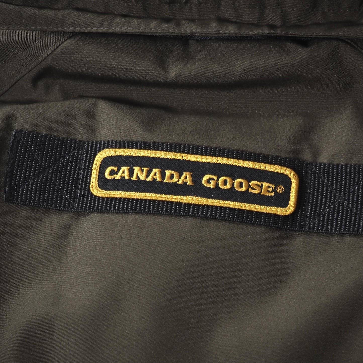 カナダグース CANADA GOOSE JPタグ KAMLOOPS フード付き ダウンジャケット L カーキ メンズ 正規品 5-ZI004
