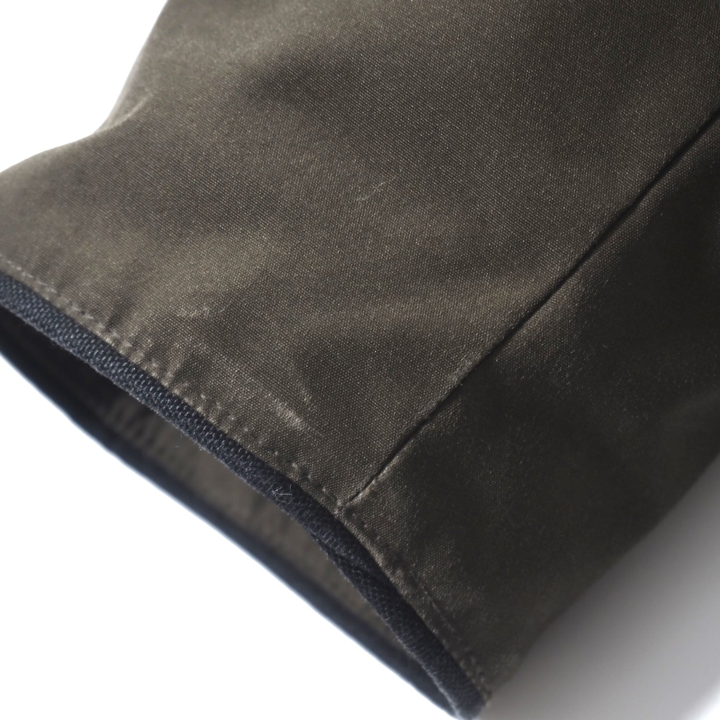 カナダグース CANADA GOOSE JPタグ KAMLOOPS フード付き ダウンジャケット L カーキ メンズ 正規品 5-ZI004