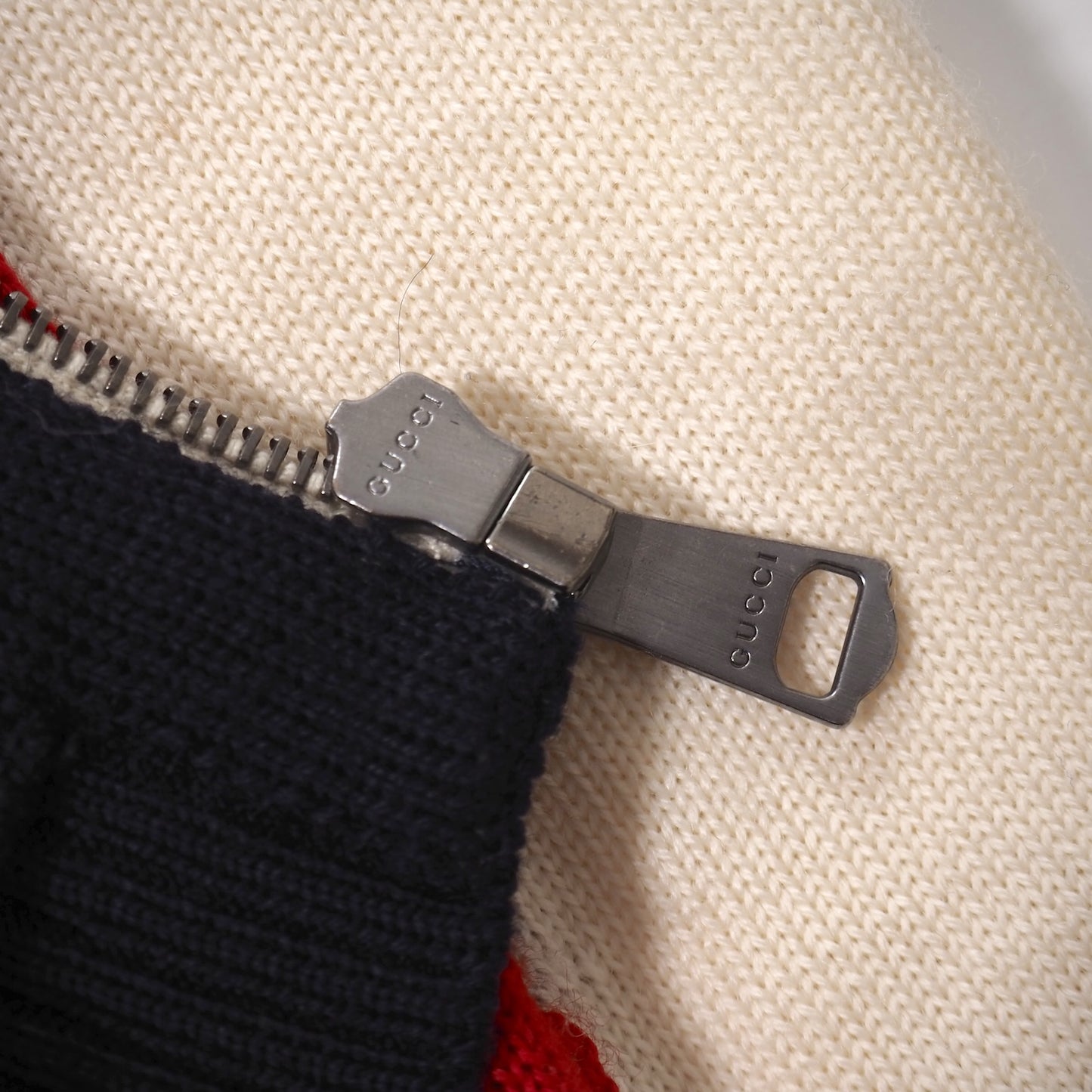 美品 グッチ GUCCI GGワッペン ウール ニット ボンバー ジャケット L ネイビー メンズ 正規品 5-ZJ023