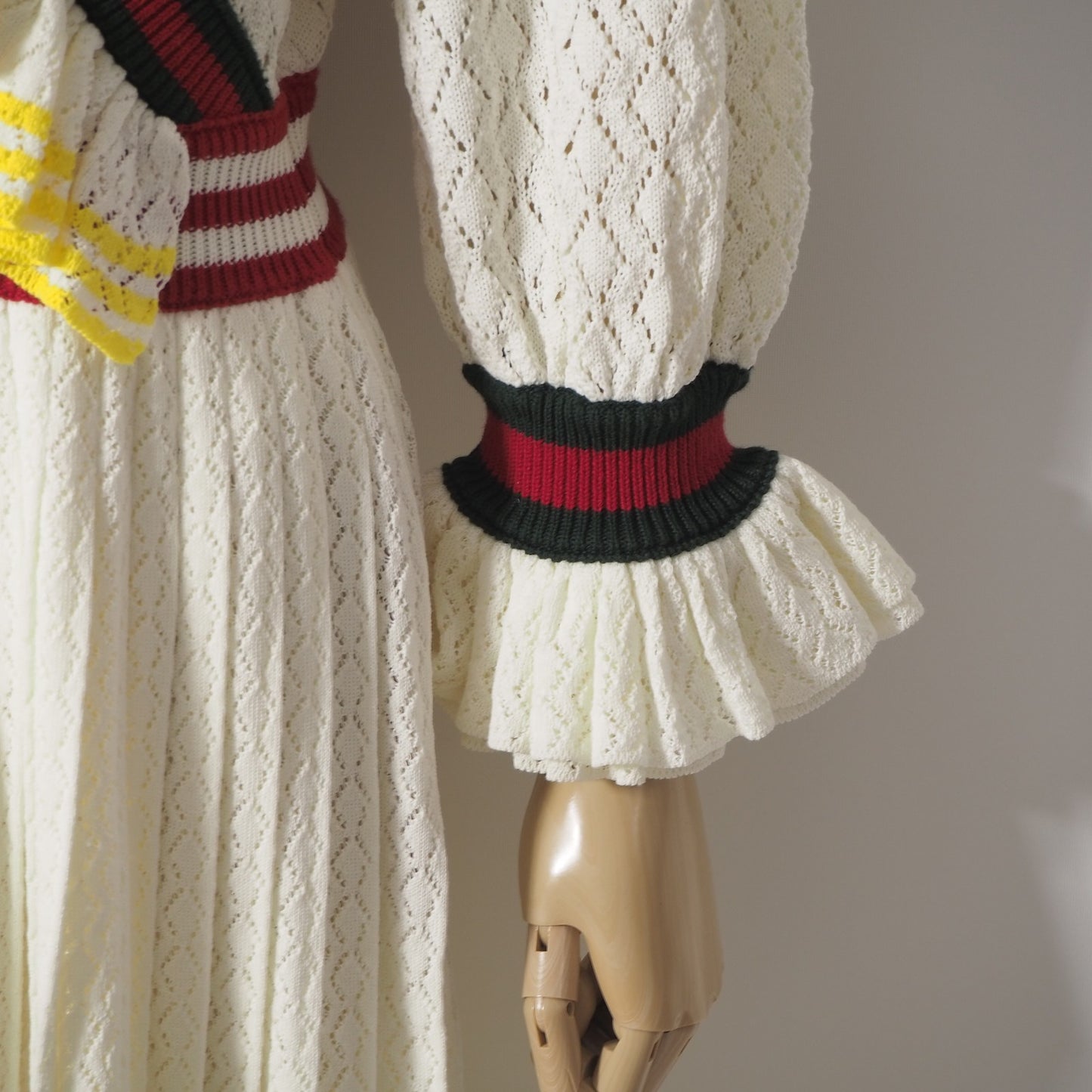 未使用 グッチ GUCCI x アディダス adidas フリル カシュクール ニットワンピース プリーツ M レディース 正規品 6-AC013