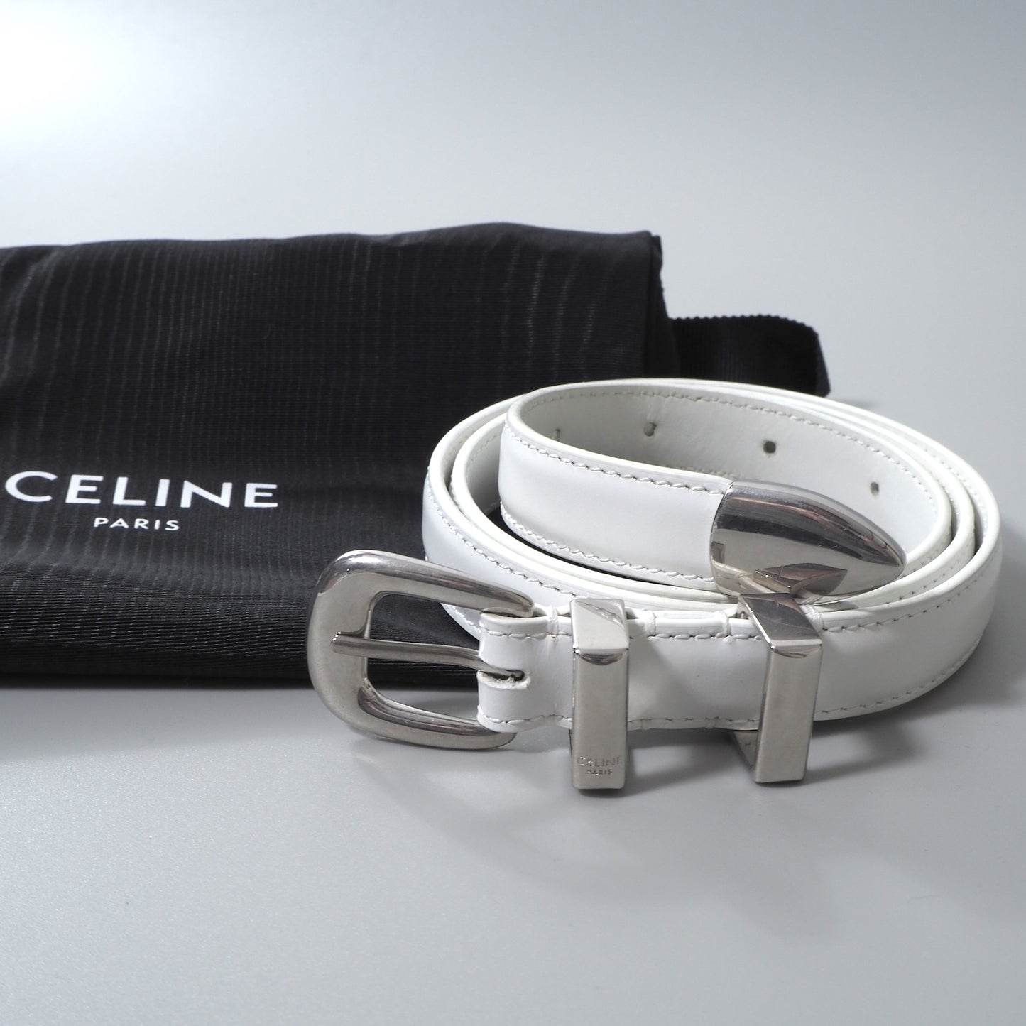 美品 セリーヌ CELINE エディ期 レザー ウェスタンベルト ホワイト 75 レディース 保存袋付 正規品 6-AD004