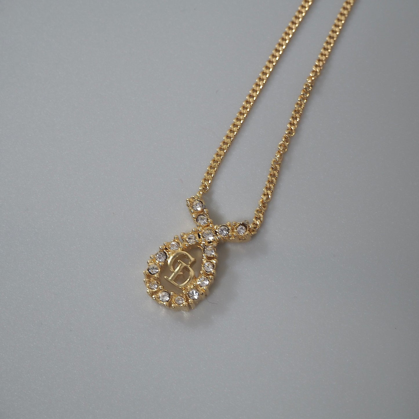 美品 クリスチャンディオール Christian Dior CD ラインストーン ネックレス ゴールド レディース 正規品 6-EC019