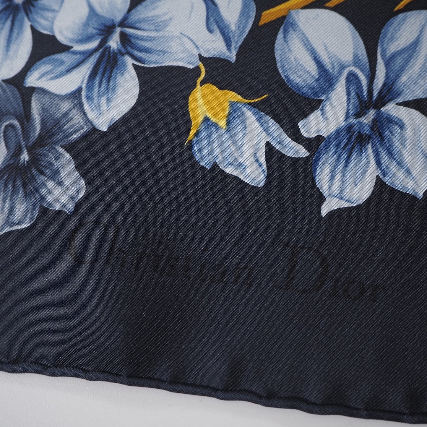 極美品 クリスチャンディオール Christian Dior ピュアシルク スカーフ ネイビー アイボリー イエロー レディース 正規品 6-EC025