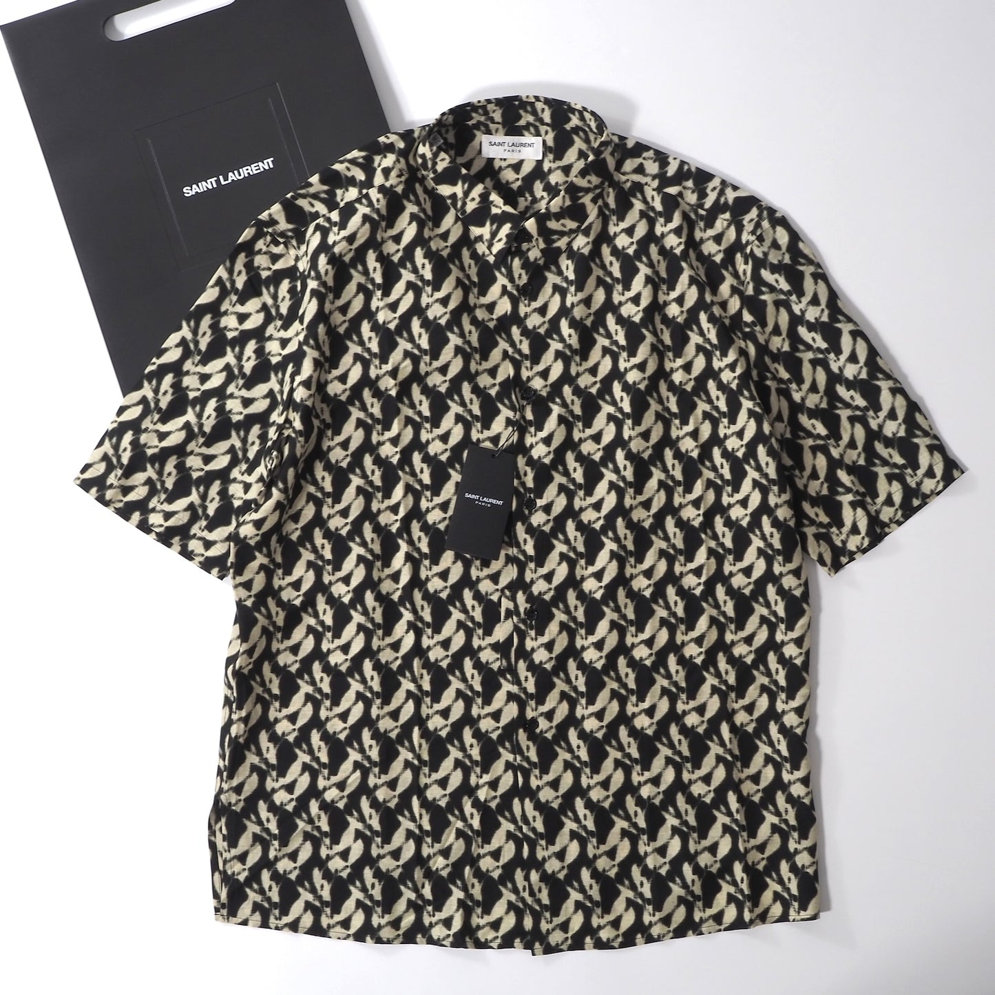 未使用 サンローランパリ SAINT LAURENT PARIS シルク 半袖 シャツ 40 ブラック ベージュ メンズ 正規品 6-HT006