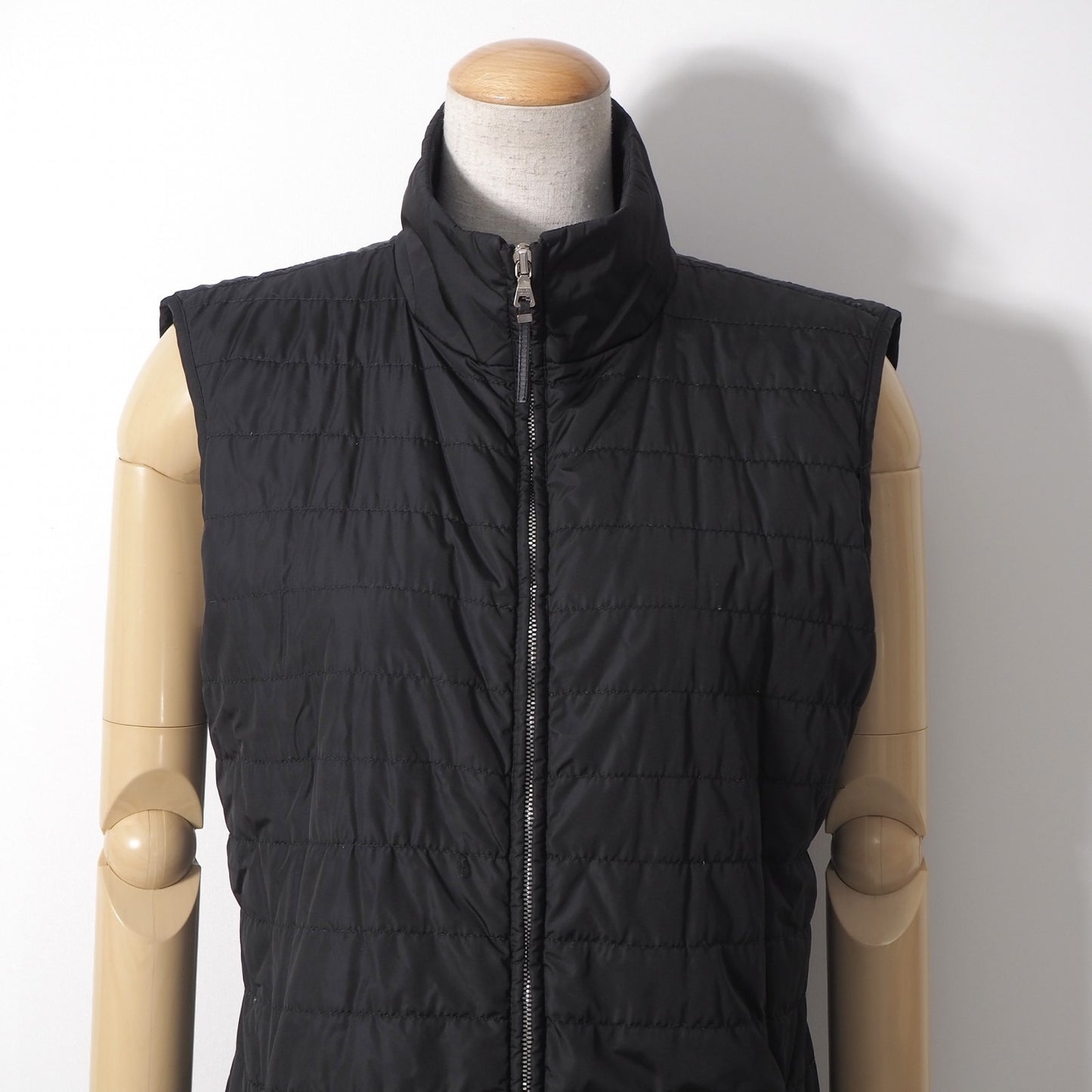 プラダ PRADA パデッド ベスト ジャケット 中綿 44 ブラック レディース 正規品 6-OB004