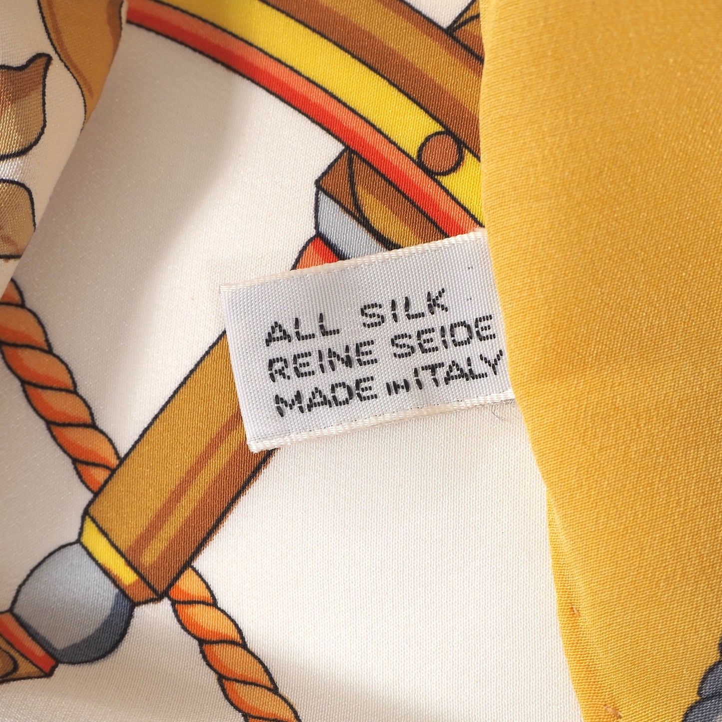 美品 セリーヌ CELINE ピュアシルク スカーフ オレンジ系 レディース 正規品 6-OD040
