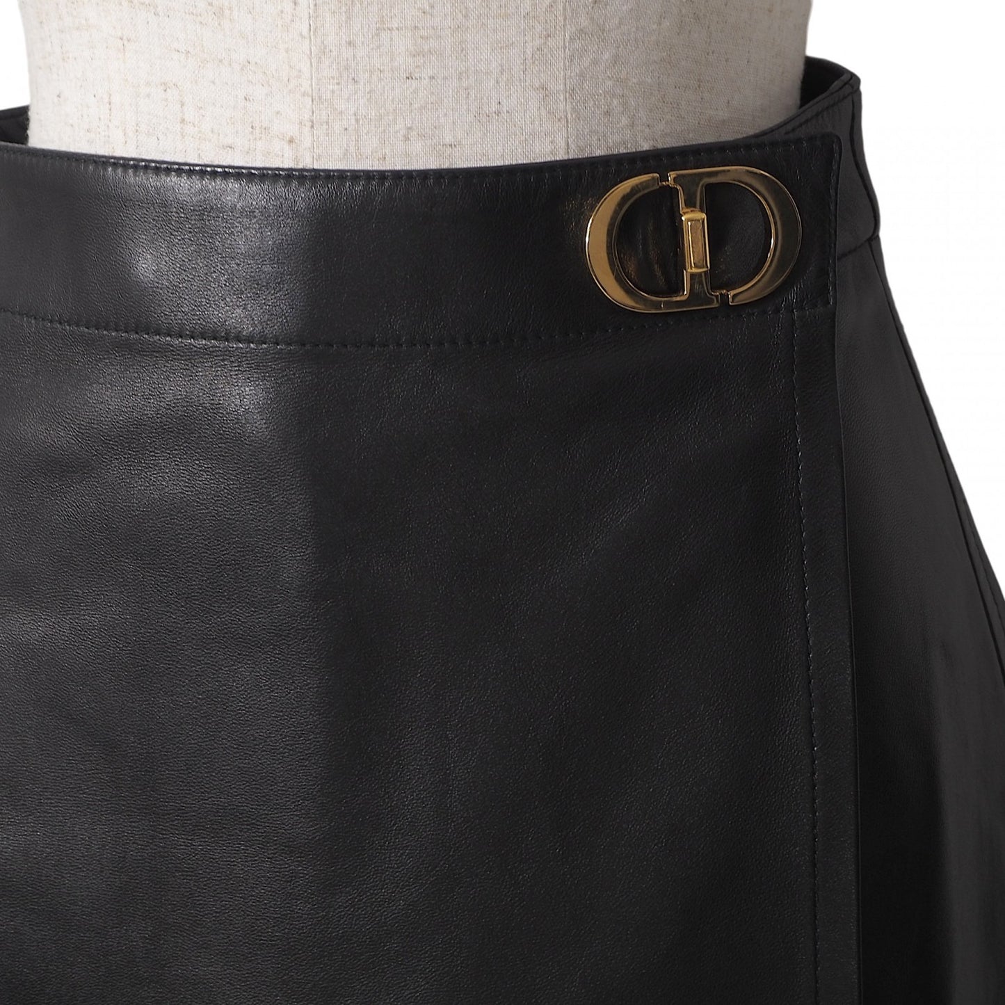 美品 クリスチャンディオール Christian Dior CD金具 ラムレザー キュロット ショートパンツ ハーフパンツ 38 ブラック レディース 正規品 6-OE041