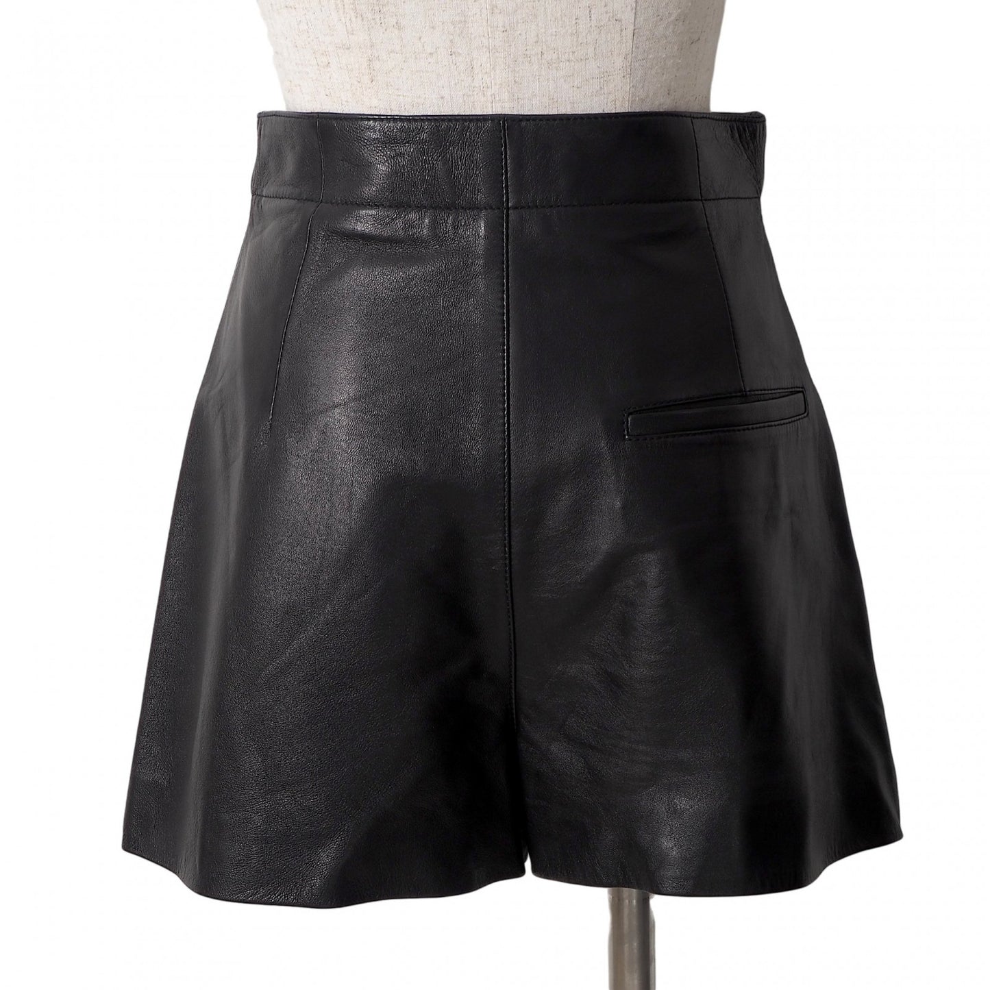 美品 クリスチャンディオール Christian Dior CD金具 ラムレザー キュロット ショートパンツ ハーフパンツ 38 ブラック レディース 正規品 6-OE041