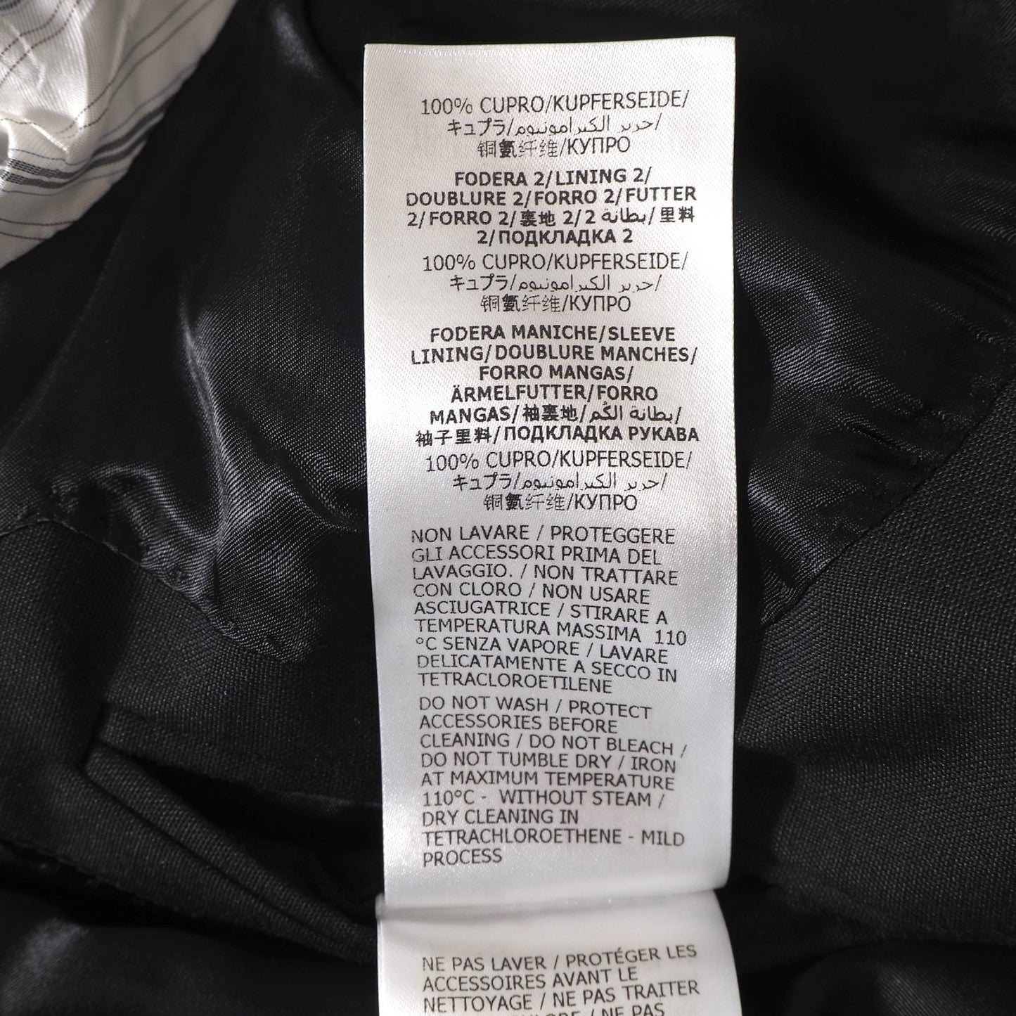 美品 グッチ GUCCI 金ボタン ピークドラペル ジャケット ブレザー 44 ブラック メンズ 正規品 6-YB028