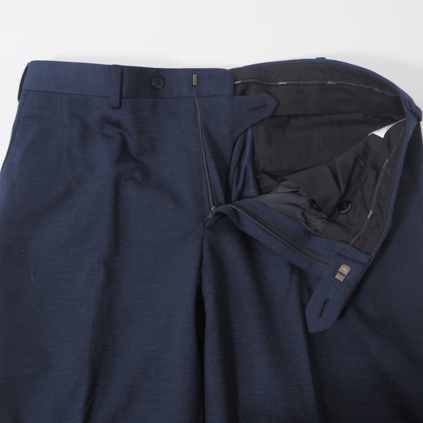美品 ブリオーニ Brioni イタリア製 ウール ストレッチ スーツ ジャケット パンツ 50 ネイビー メンズ 正規品 6-YB044