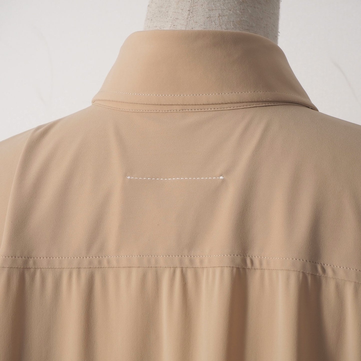 美品 MM6 メゾンマルジェラ 21SS ストレッチ シャツ 38 ベージュ レディース 正規品 6-ZD016