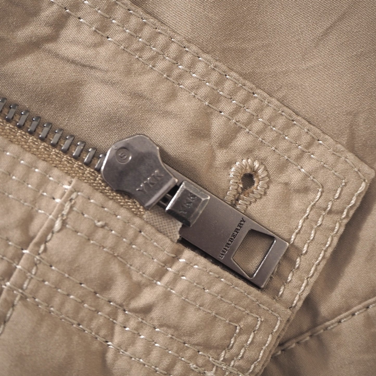 美品 バーバリー Burberry コットン シルク ホース刺繍 ノバチェック ハリントンジャケット ブルゾン 2L ベージュ メンズ 正規品 6-ZE038