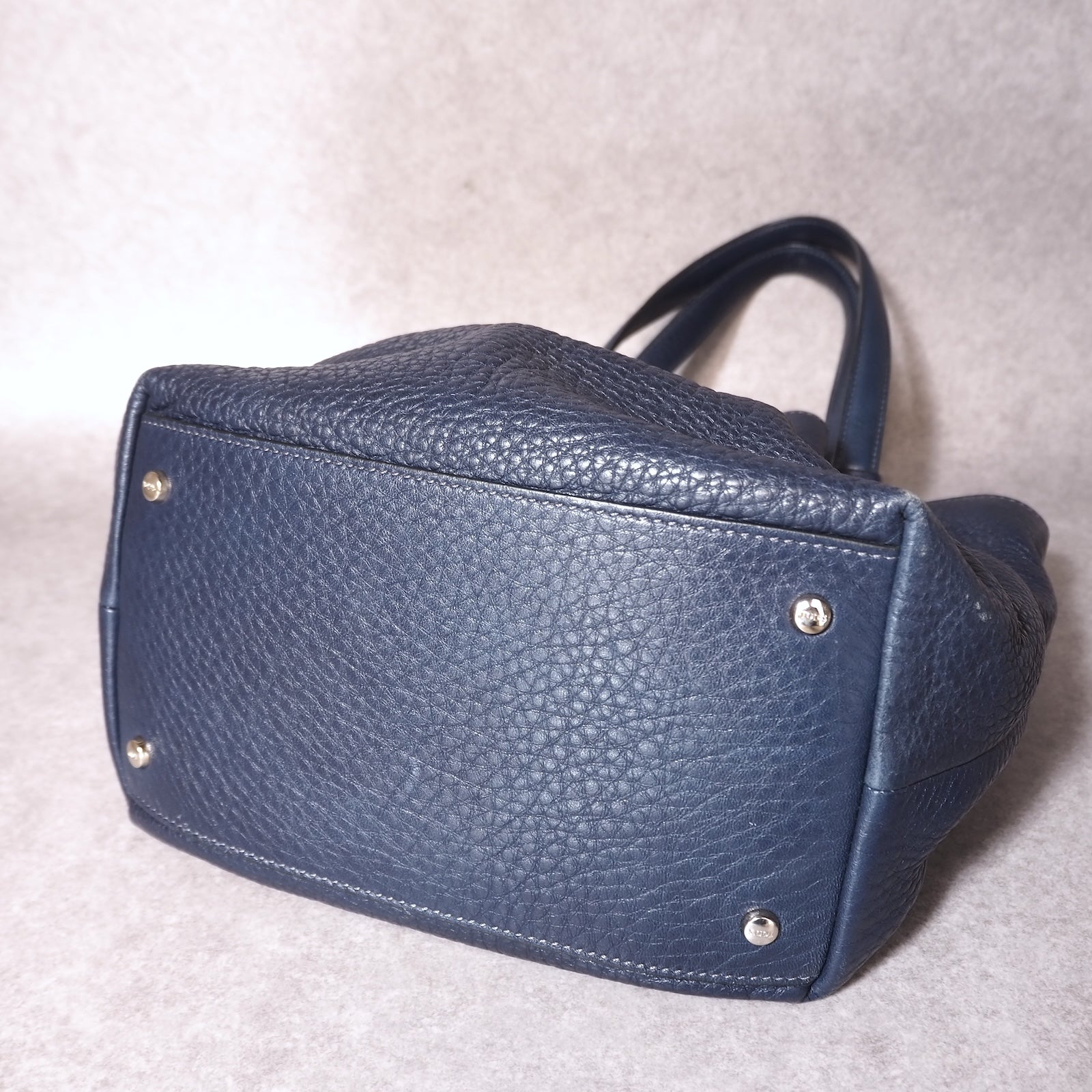 ★美品★TOD'S トートバッグ★ネイビー★ビジネス★本革ブランドトッズ TOD'S トッズ レディース レザー トートバッグ ネイビー : ELADY