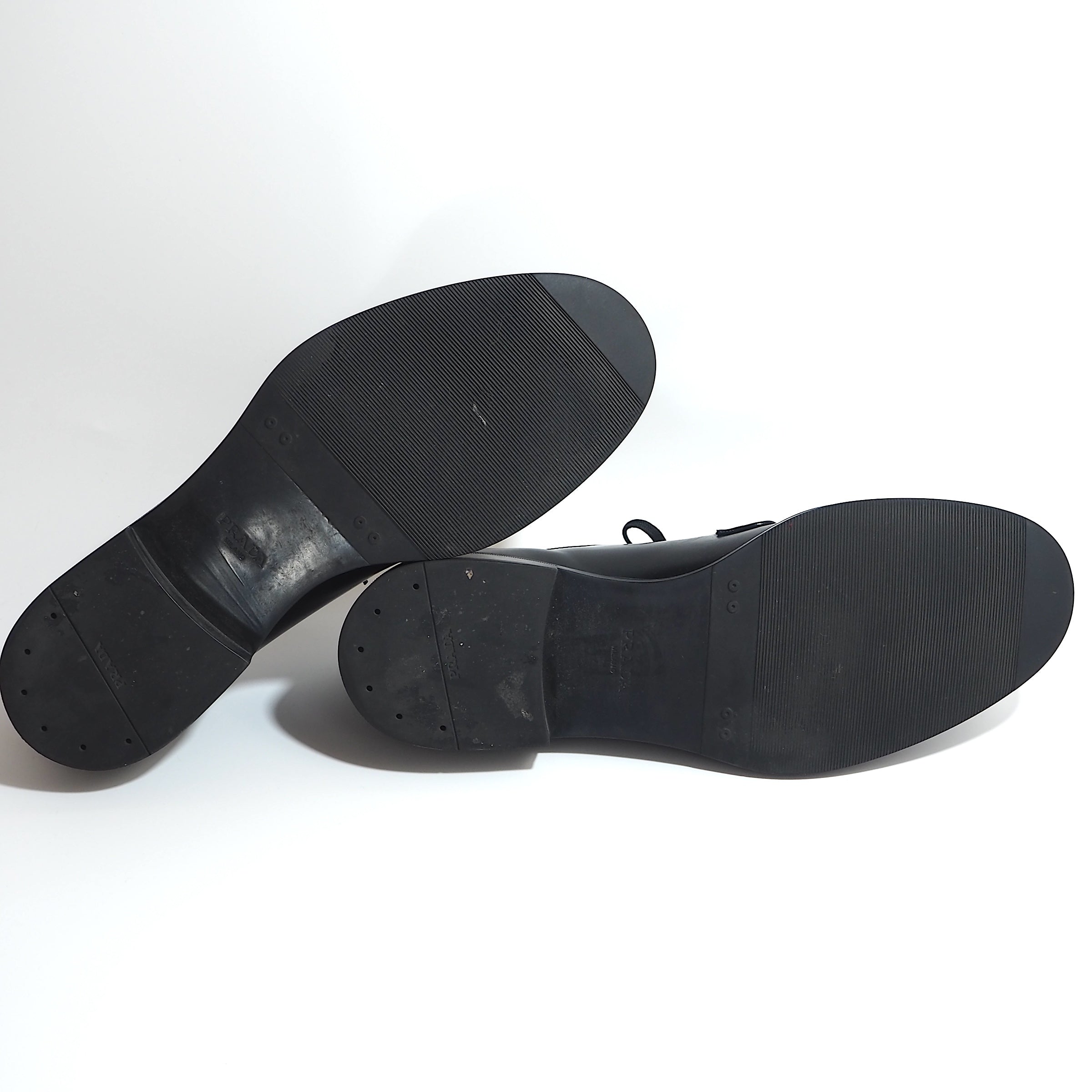 プラダ PRADA プレーントゥ レザー シューズ 8 ブラック メンズ