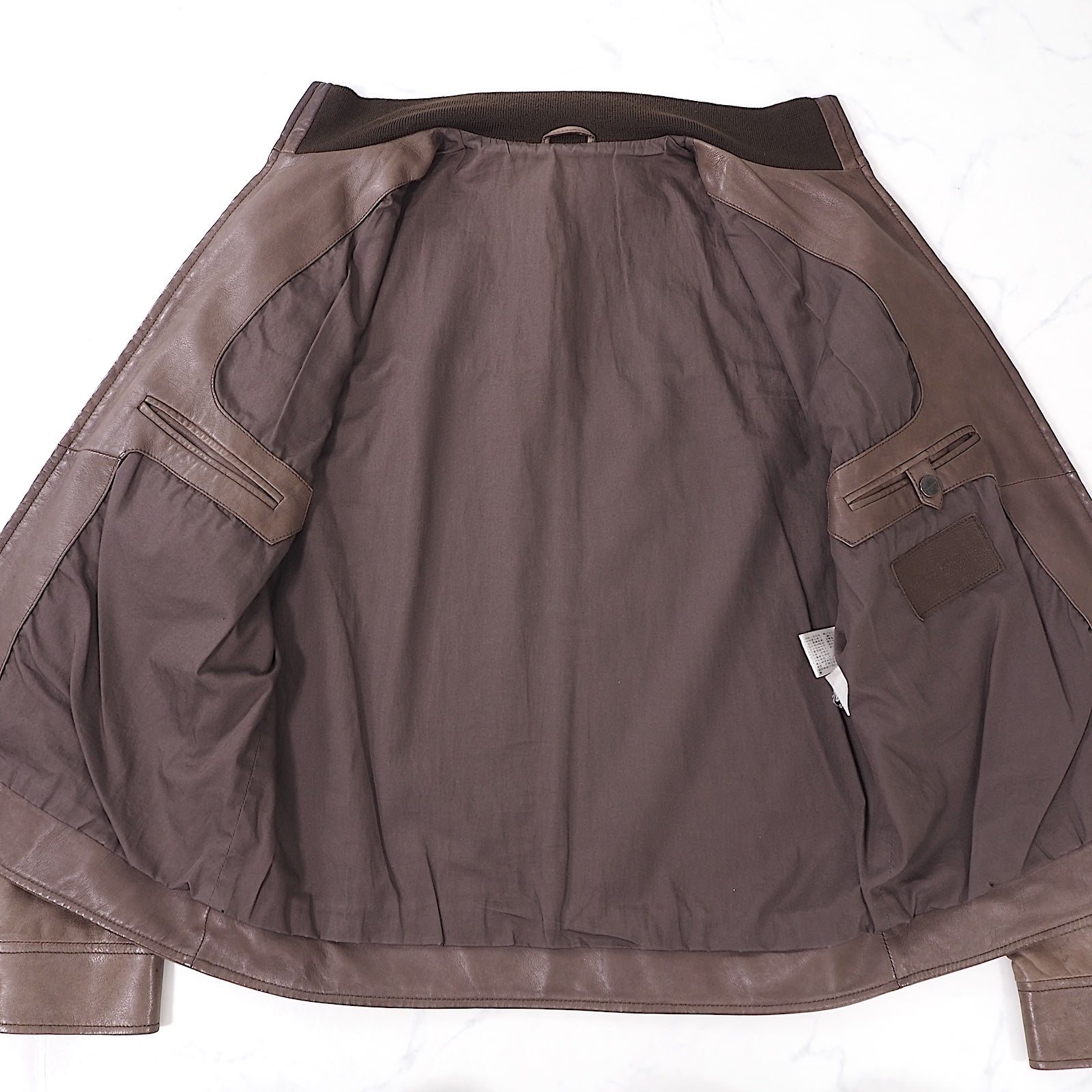 サルヴァトーレフェラガモ Salvatore Ferragamo レザージャケット 52