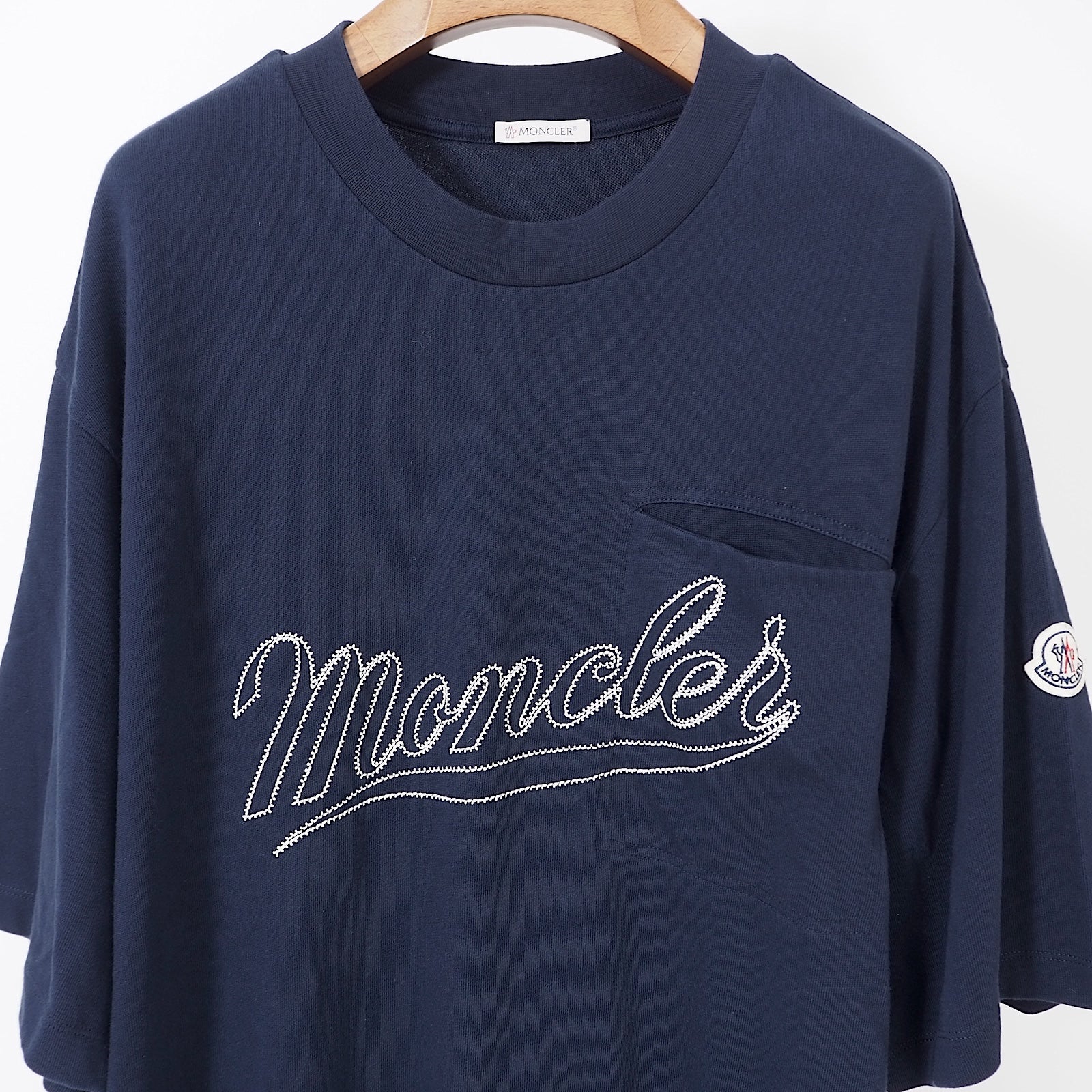 モンクレール MONCLER 23SS 国内正規品 ロゴ 刺繍 Tシャツカットソー XXL ネイビー メンズ 美品 4-YE039 – Bengal  ブランド古着セレクトショップ