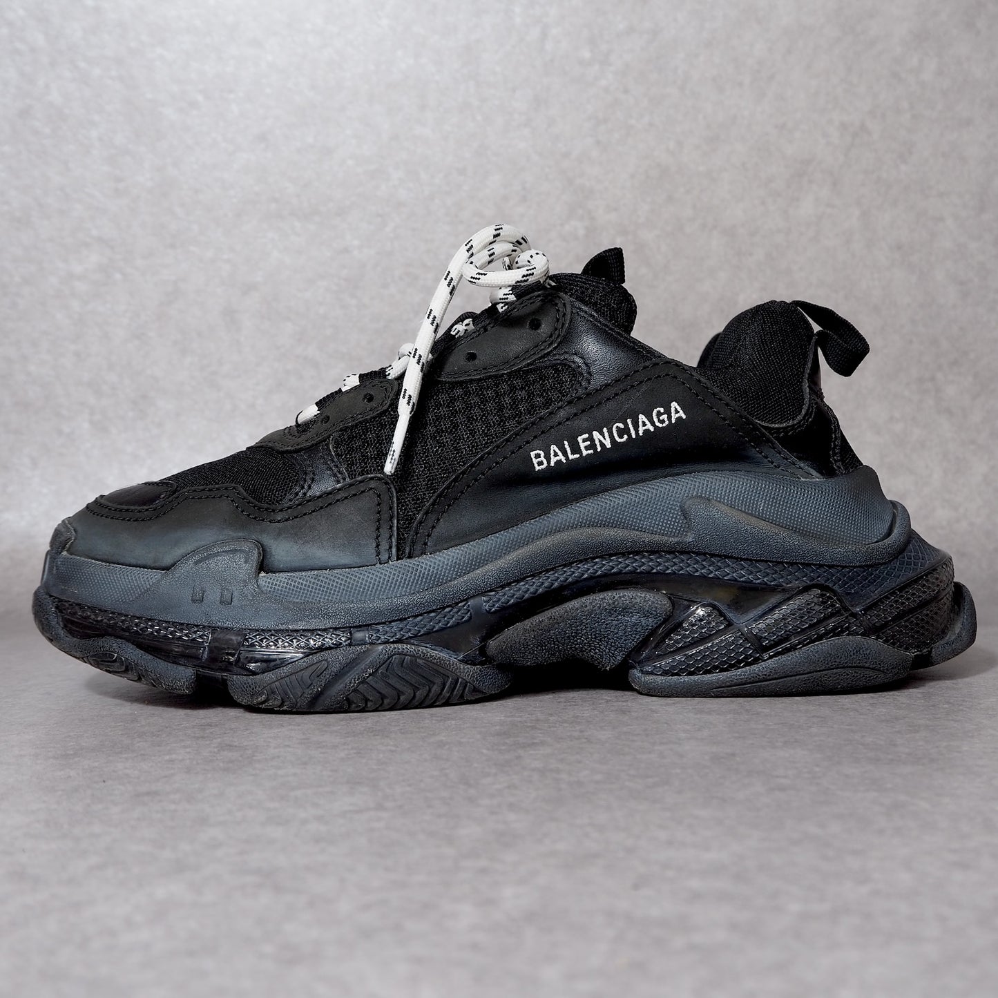 バレンシアガ BALENCIAGA トリプルS Triple S スニーカー 27 ブラック メンズ 4-YE044