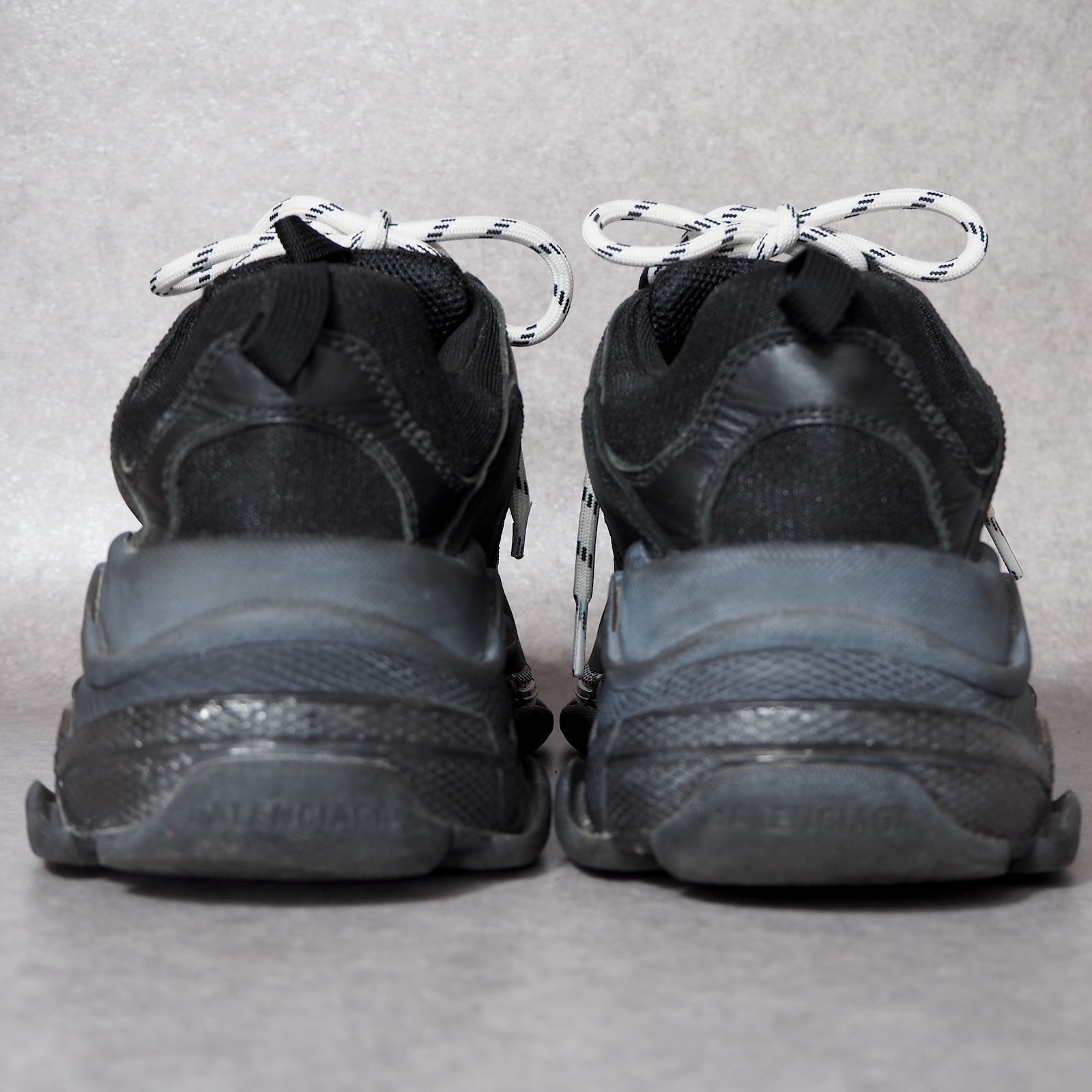 バレンシアガ BALENCIAGA トリプルS Triple S スニーカー 27 ブラック