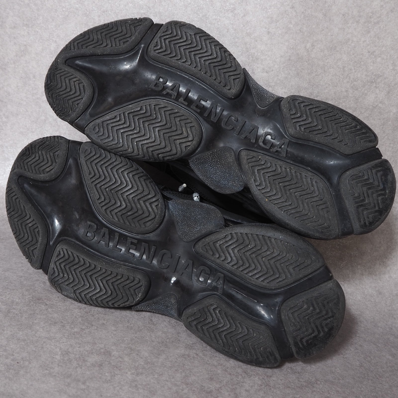 BALENCIAGA トリプルS 42 ブラック 楽天市場】BALENCIAGA バレンシアガ 美品 BALENCIAGA