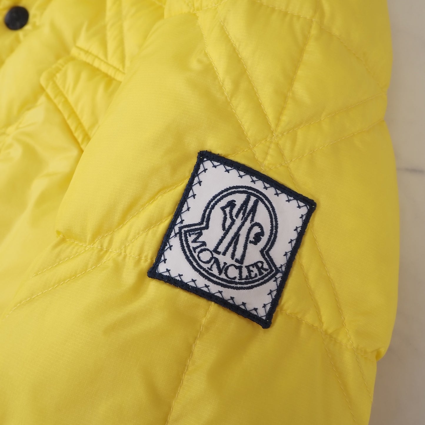 モンクレール MONCLER  国内正規品 GAMME BLUE ダウンジャケット 2 イエロー メンズ 4-YE030