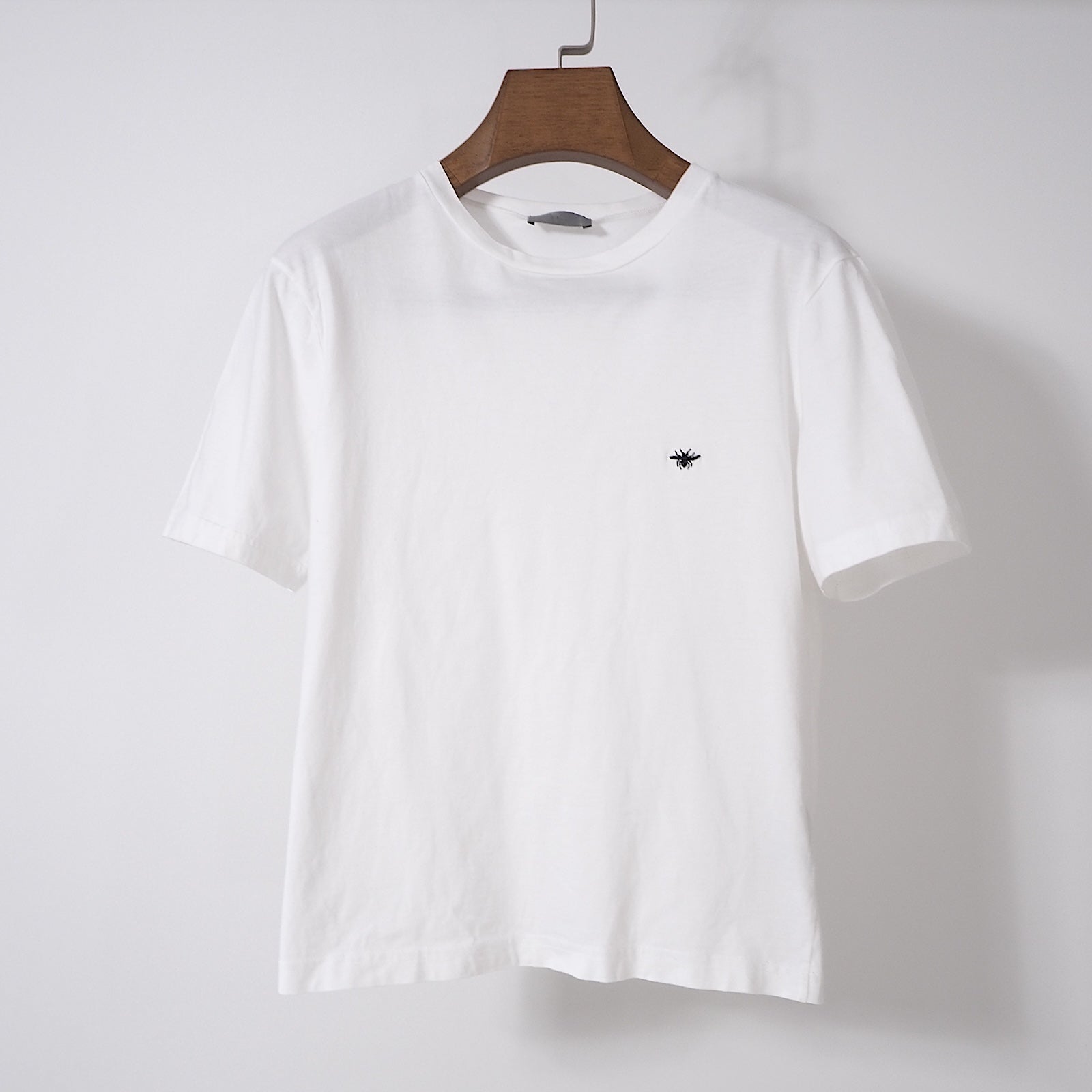 ディオールオム Dior Homme BEE刺繍 Tシャツ XS ホワイト メンズ 美品 正規品 4-ZG049 – Bengal  ブランド古着セレクトショップ