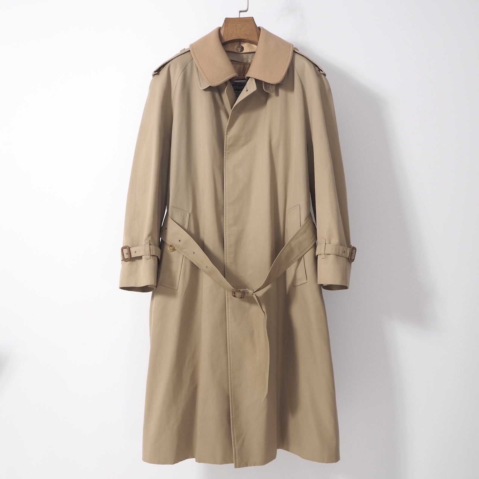 受付終了】バーバリー ベージュ トレンチコート 
