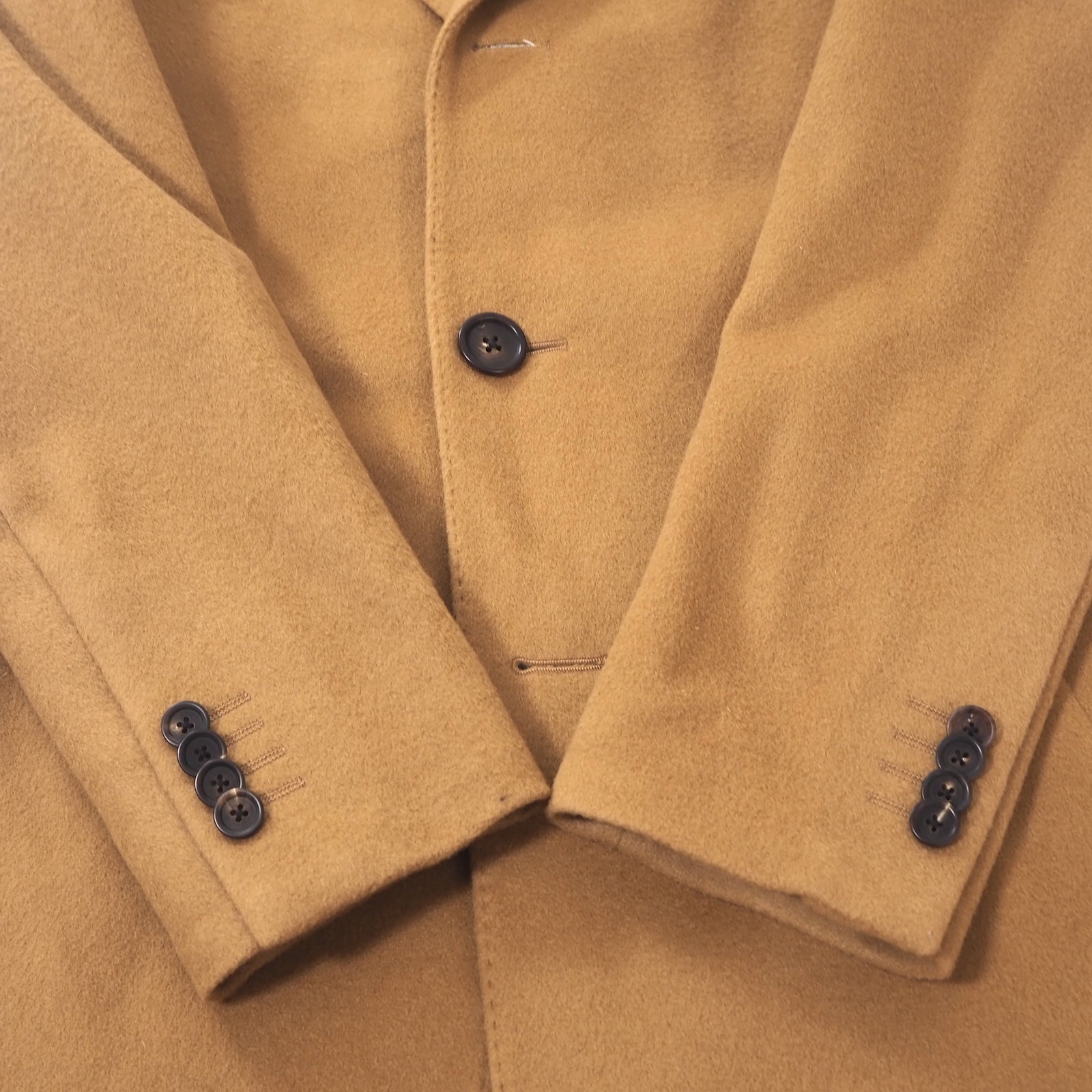 【美品】ラルディーニ チェスターコート ブートニエール チェック アルパカ 44 ラルディーニ LARDINI イタリア製 ブートニエール付 現行