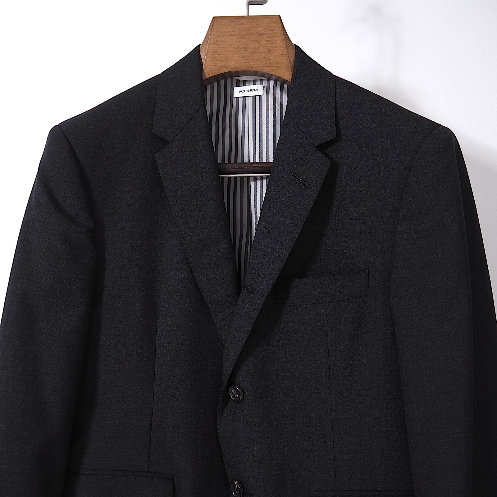 トムブラウン THOM BROWNE スーツ セットアップ 1 ダークグレー メンズ