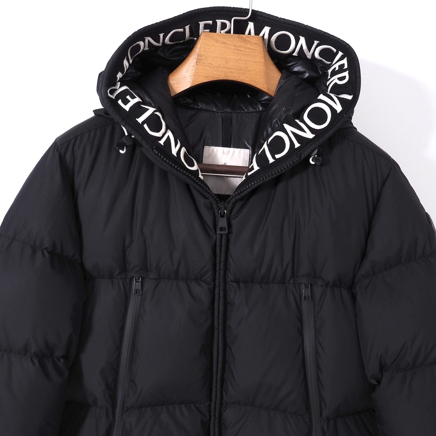 モンクレール MONCLER 20年製 国内正規品 MONTCLA モンクラー ダウンジャケット 4 ブラック メンズ 正規品 4-DK083