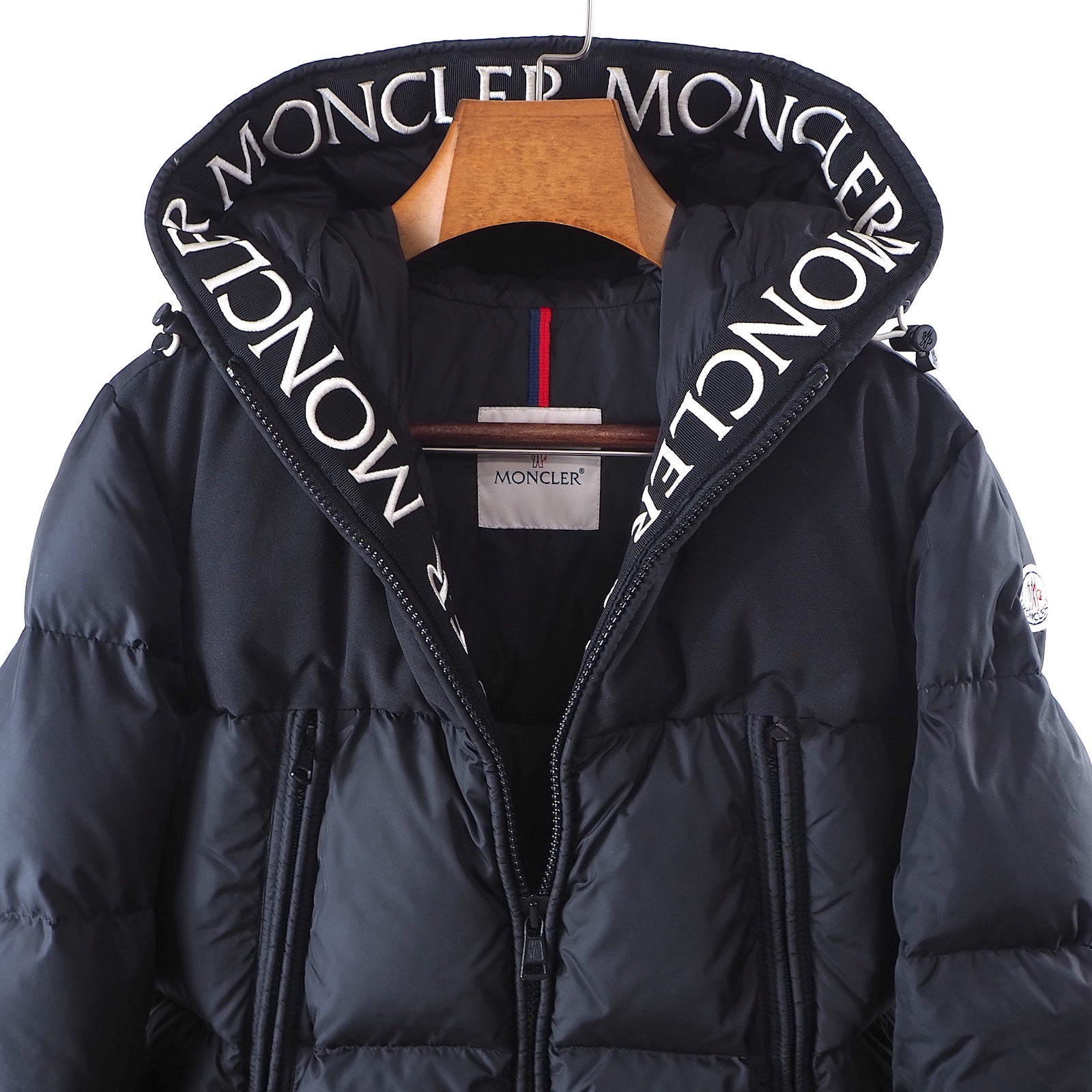 モンクレール MONCLER 国内正規品 MONTCLAR モンクラー サイズ 1 ブラック メンズ 美品 M3-TD024 – Bengal  ブランド古着セレクトショップ